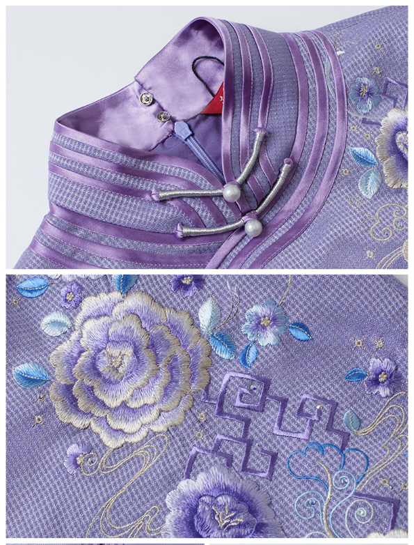 浅紫色刺绣旗袍
